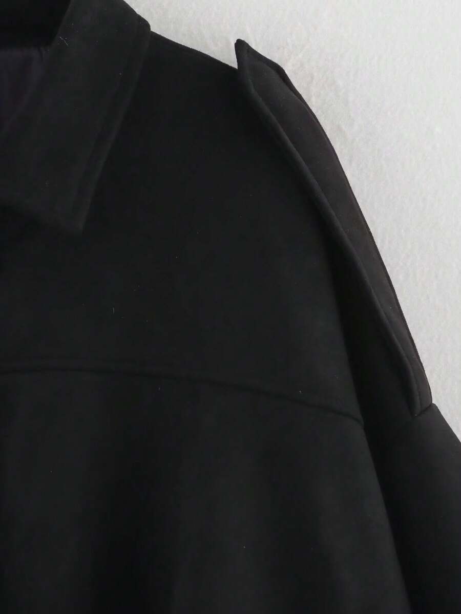 Elegante, chic y ligera chaqueta bomber para damas