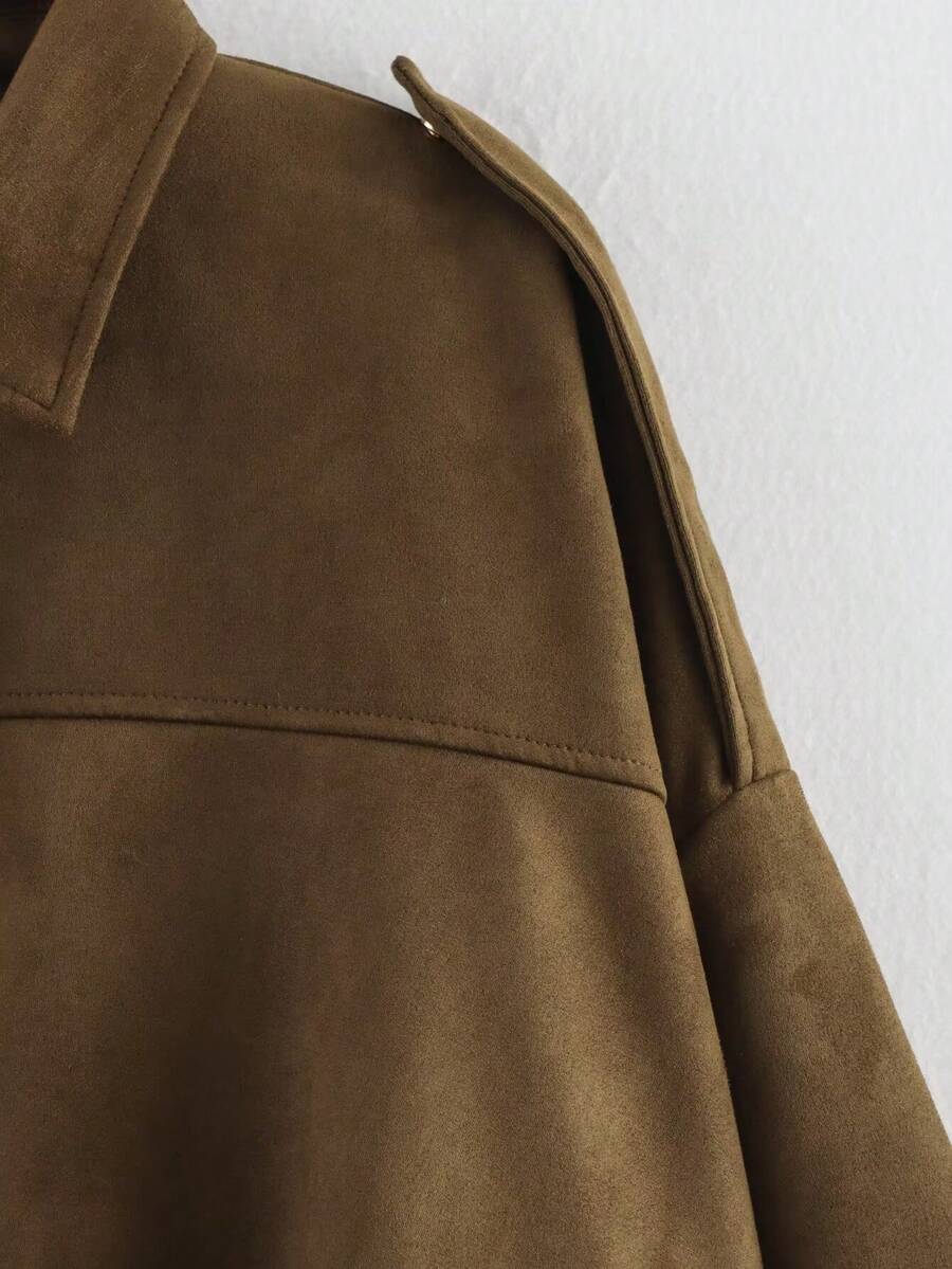 Elegante, chic y ligera chaqueta bomber para damas