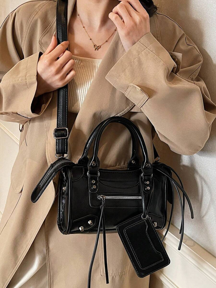 bolsos con tachuelas