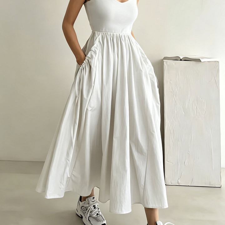 Anna - Vestido de Gran Swing con Cintura Plisada y Sin Mangas