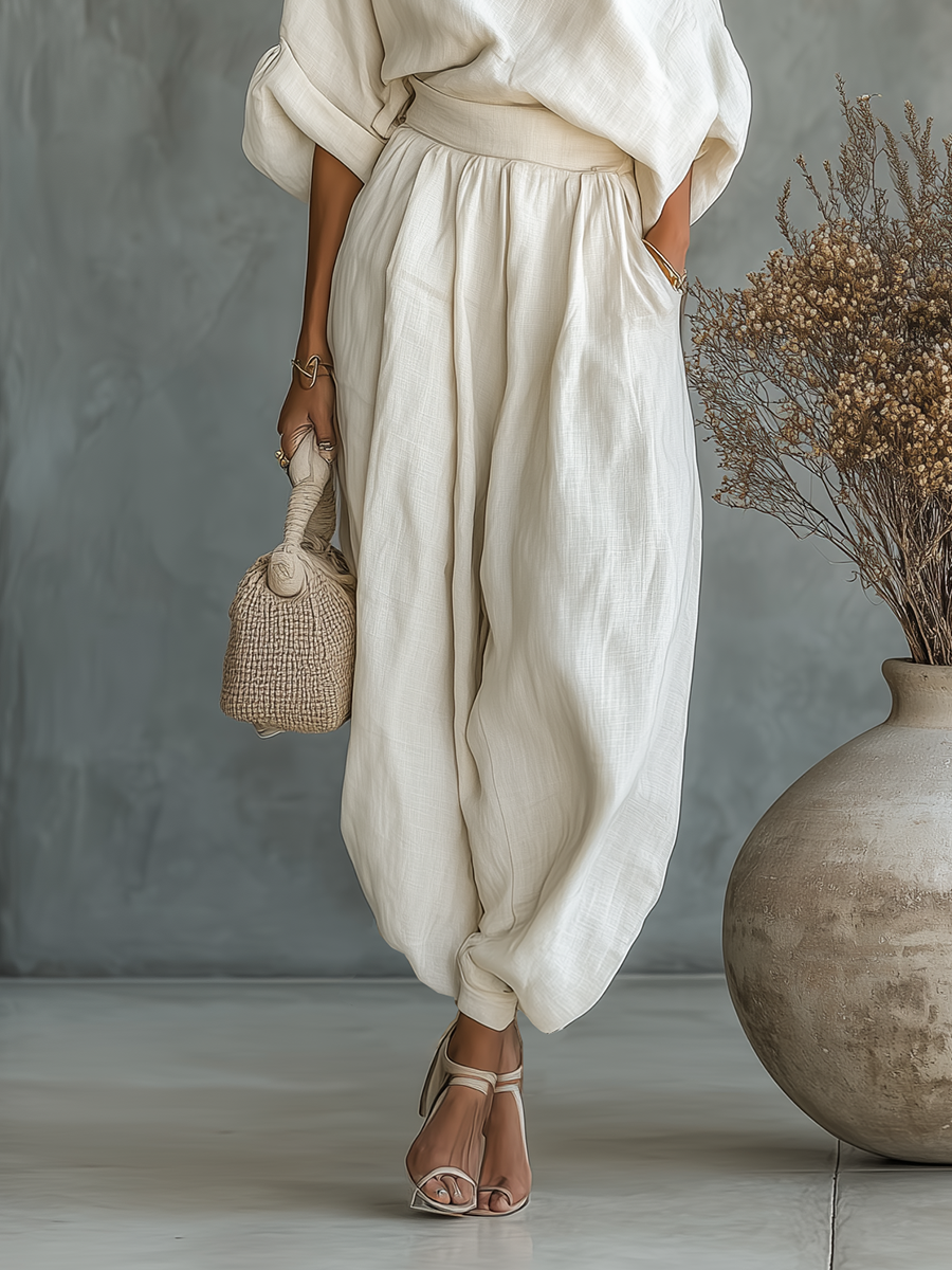 Lisa | Top suave con hombros descubiertos y pantalones tapered