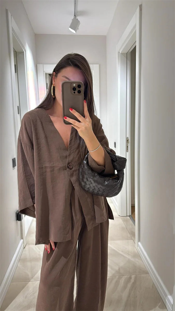 Ležérní set s jedním knoflíkem pro ženy