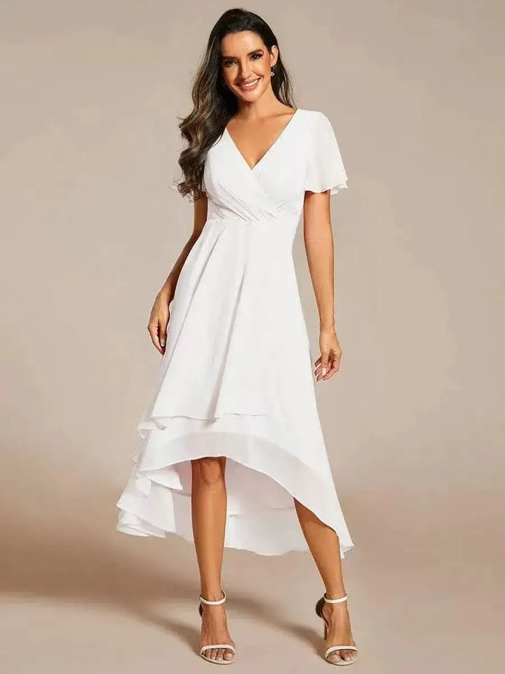 Julia | vestido de fiesta elegante sin mangas de chifón color sólido con cuello en V y volantes