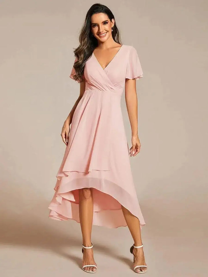 Julia | vestido de fiesta elegante sin mangas de chifón color sólido con cuello en V y volantes