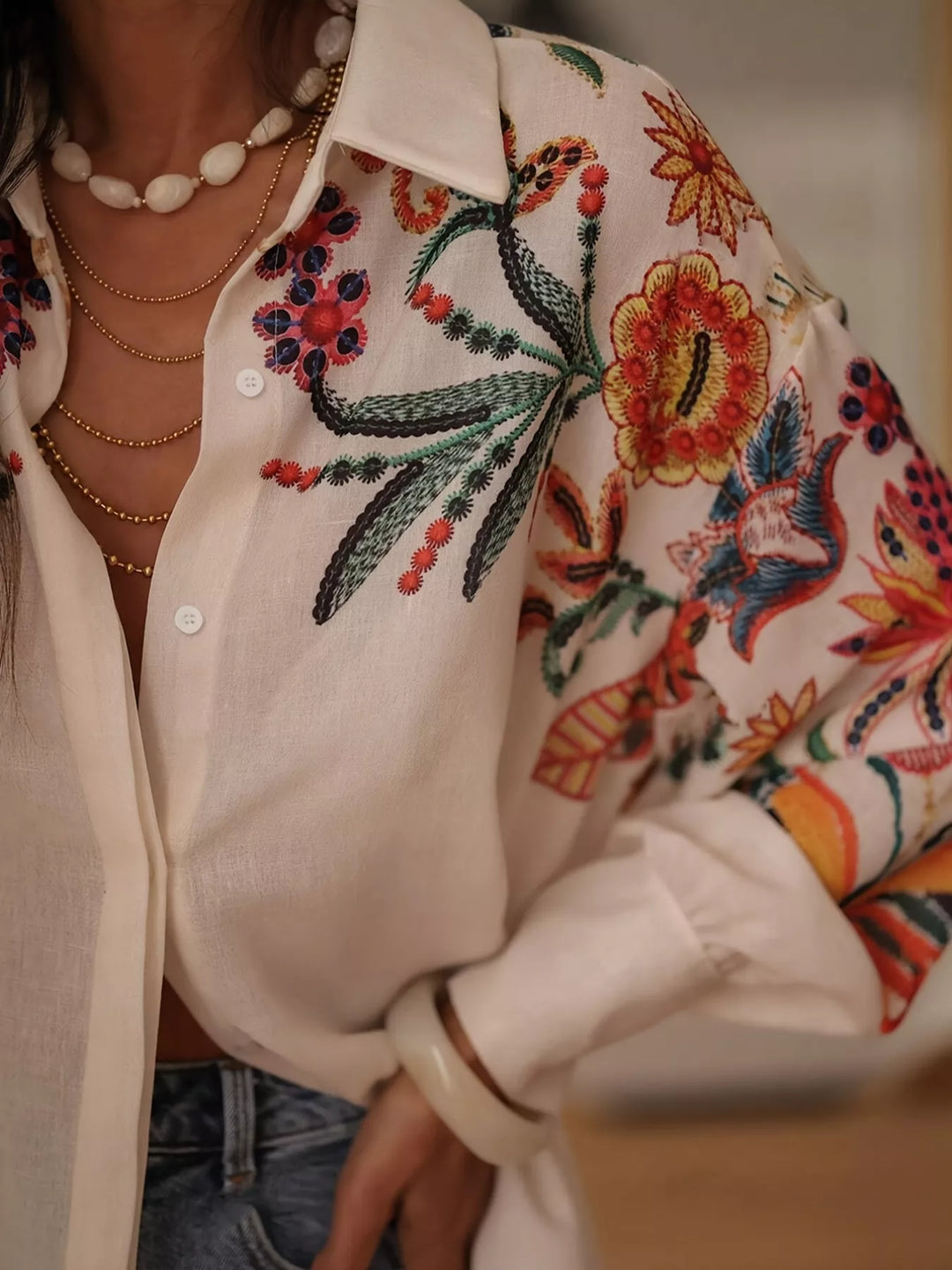 Andy | Camisa de flores con botones y mangas largas