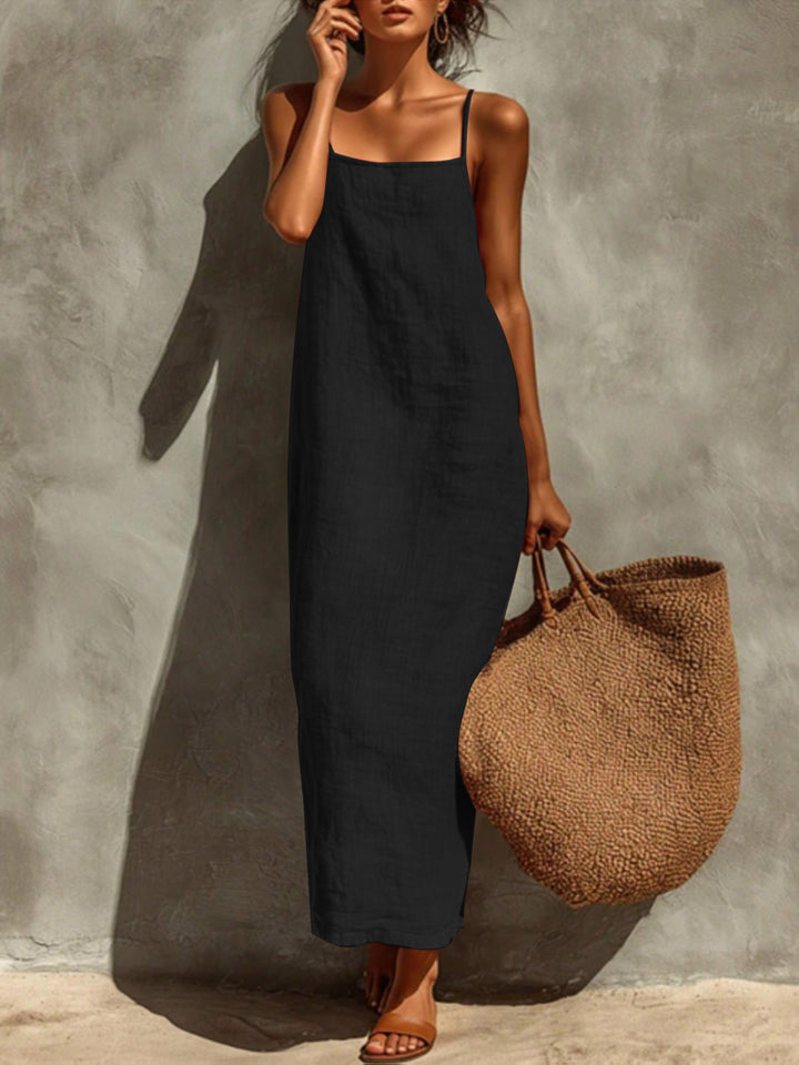 Kara | Vestido maxi de color sólido y tirantes de espagueti
