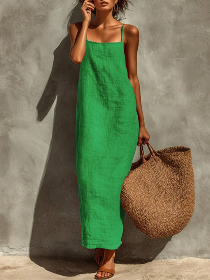 Kara | Vestido maxi de color sólido y tirantes de espagueti