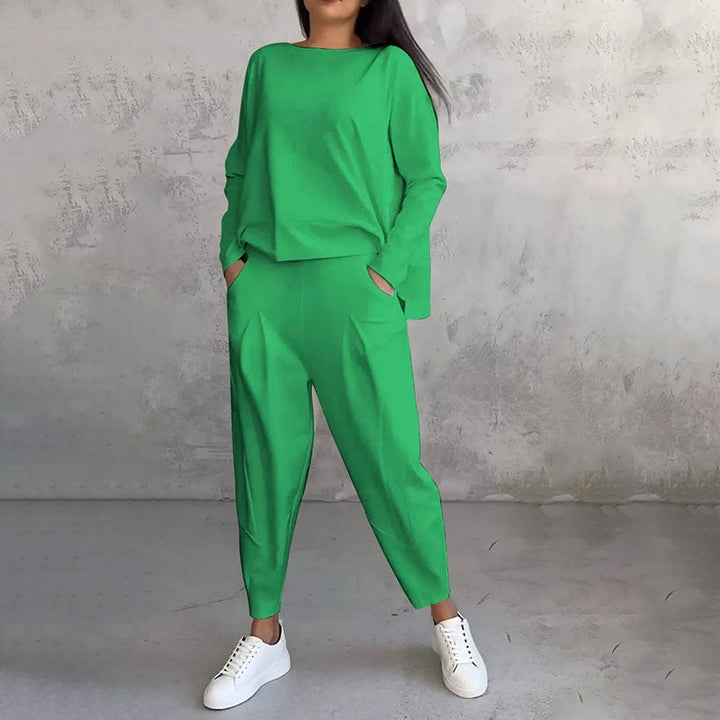 Elsa | Conjunto de 2 piezas con cuello redondo y pantalones